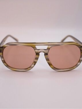 Vehla Phoenix Sunglasses in Camo/Toffee